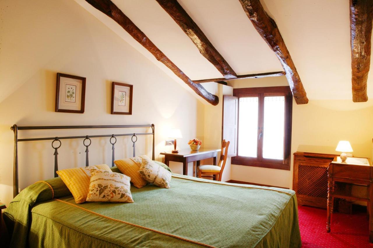 Hotel Senorio De Ursua 아리츠쿤 외부 사진