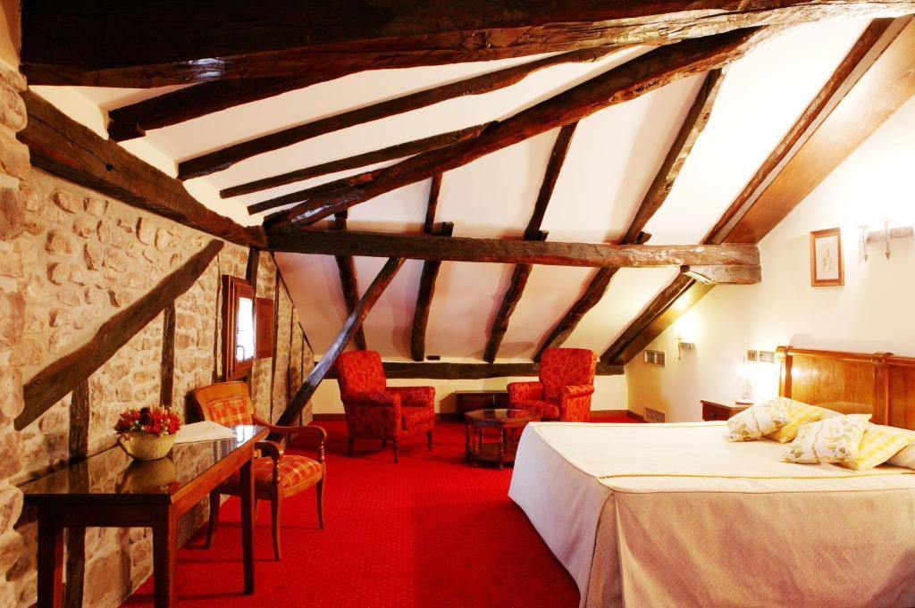Hotel Senorio De Ursua 아리츠쿤 외부 사진